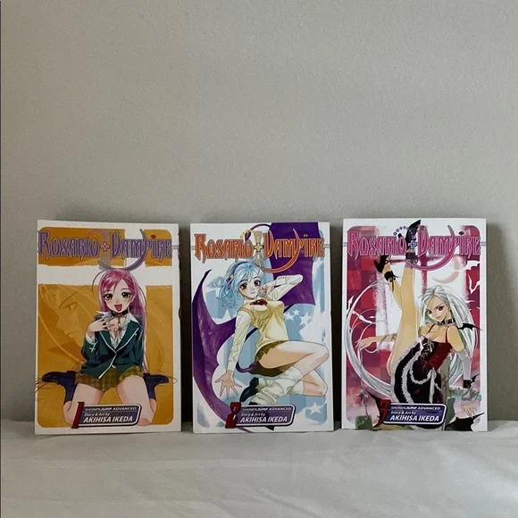 ⚡️SALE!! Rosario + Vampire Manga Set - Picture 1 of 7